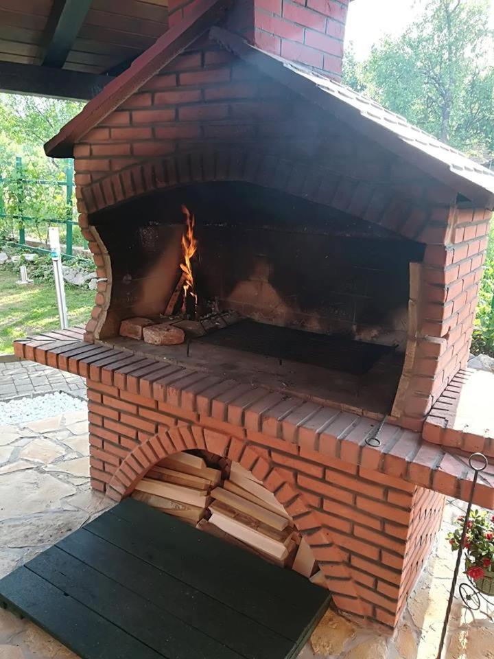 Apartment Bozic فروبفسكو المظهر الخارجي الصورة